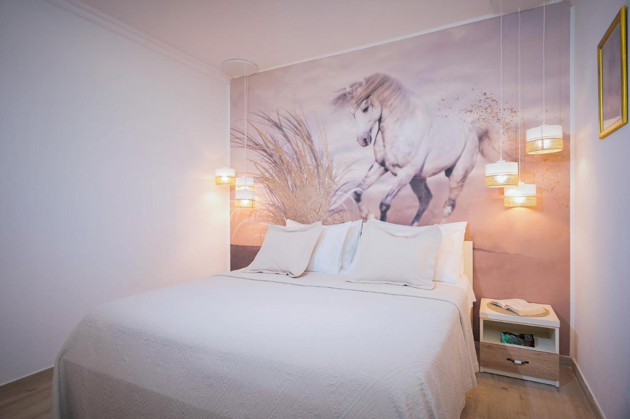Villa Capitis In The Center- Luxury Apartment With Swimming Pool Hvar Town Exteriér fotografie